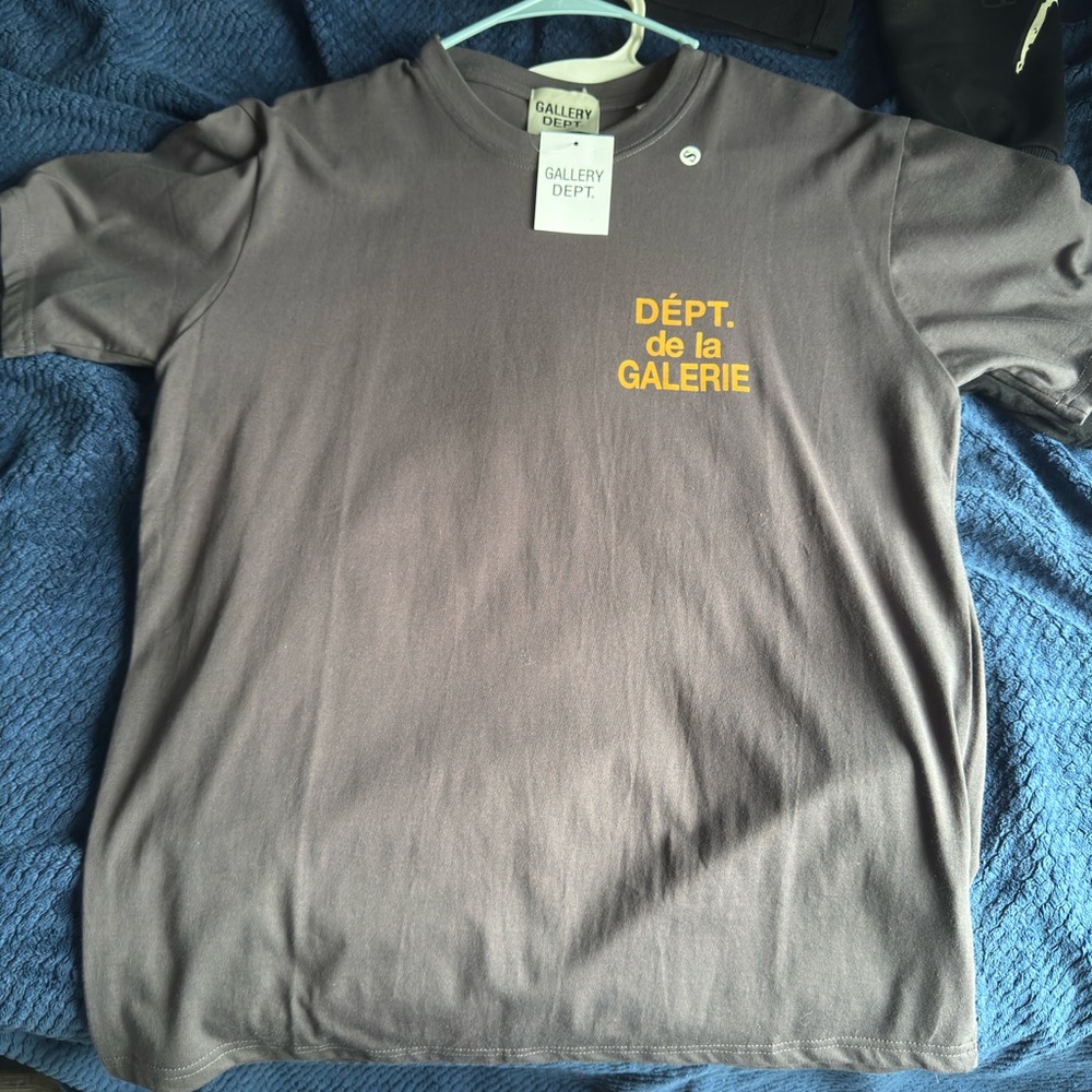 Gallery Dept T shirt